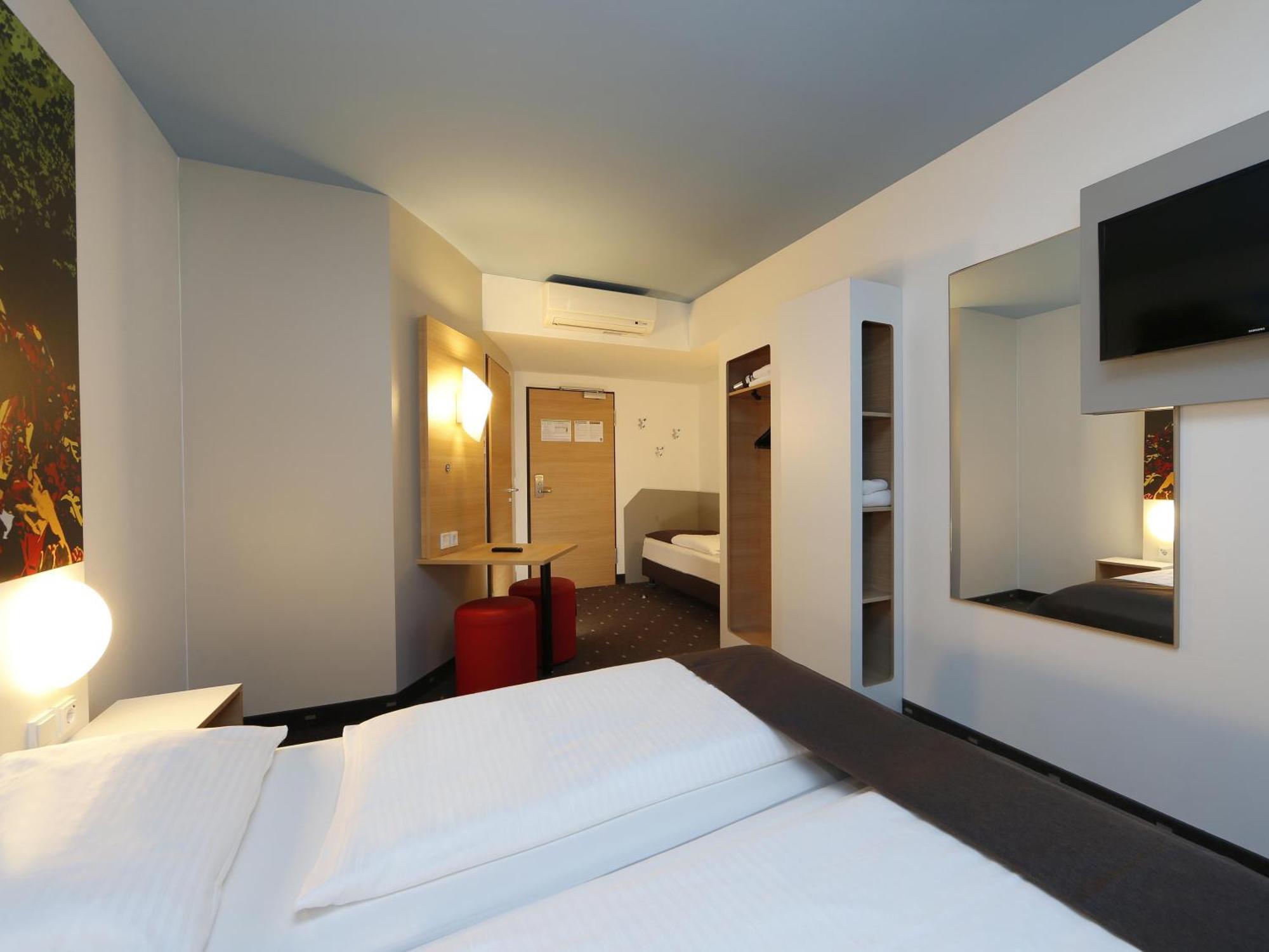 Hotel Berlin-tiergarten 3*