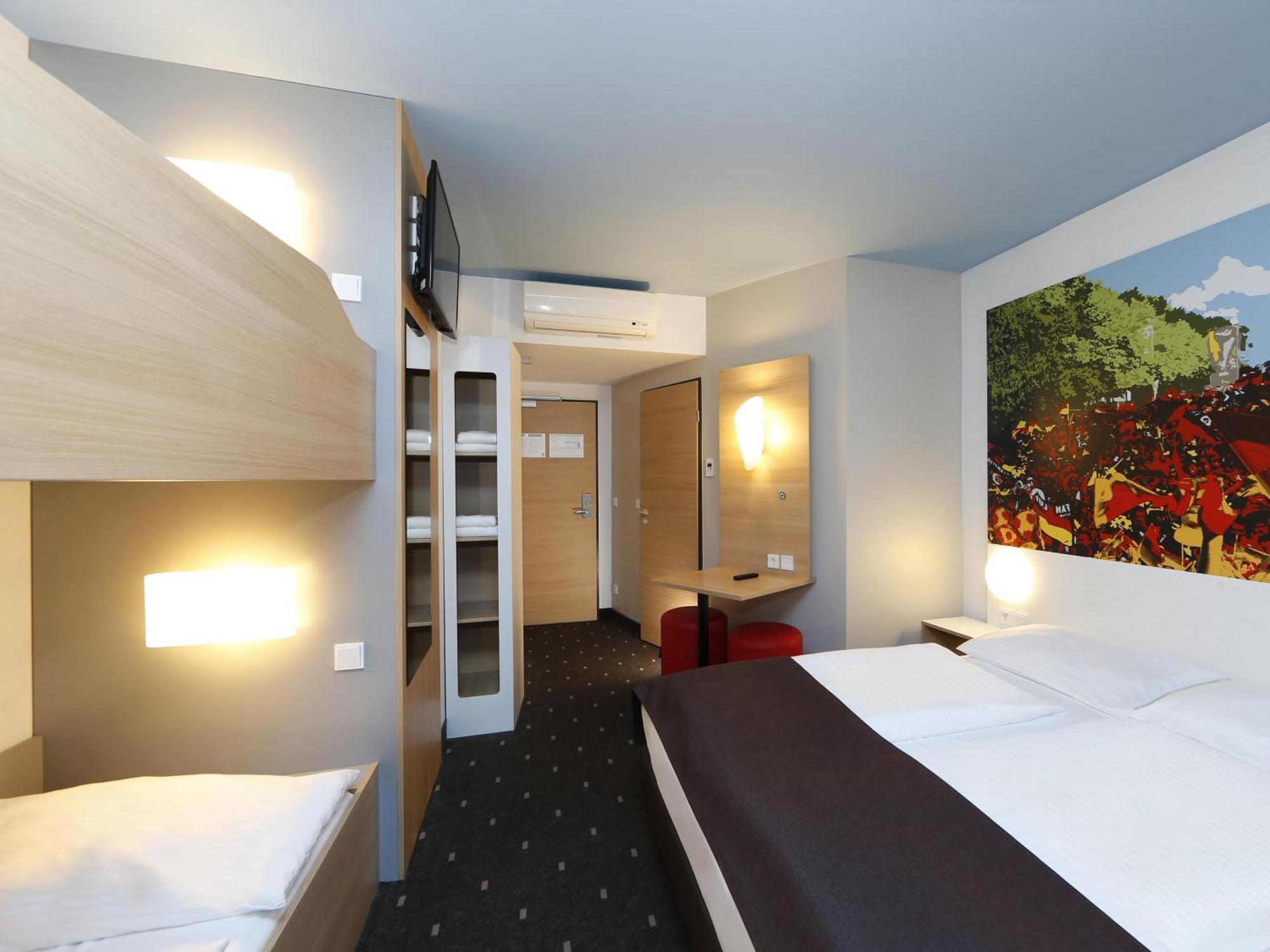 Hotel Berlin-tiergarten 3*